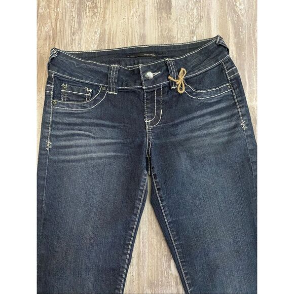 Maurices Low Rise Capri Crop Jeans Stretch Rhinestones Sequins Women’s Sz Small - Picture 2 of 9